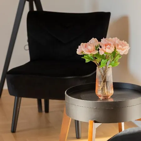 Lejlighed Ursus Spacious Two-bedroom By Renters *